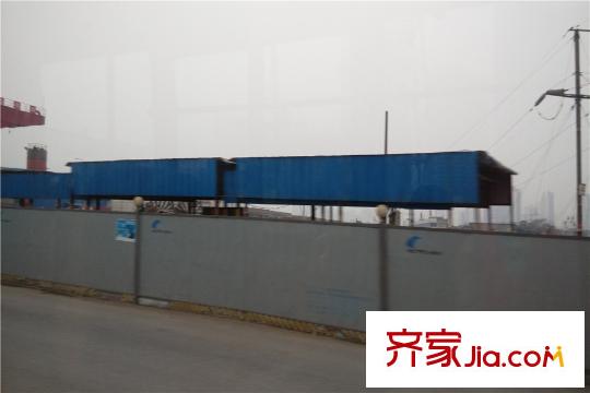 陽光100米婭中心在建地鐵7號線