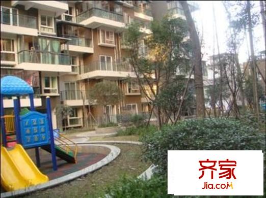 南橋春天外景圖