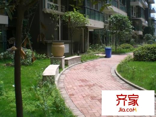 南橋春天外景圖