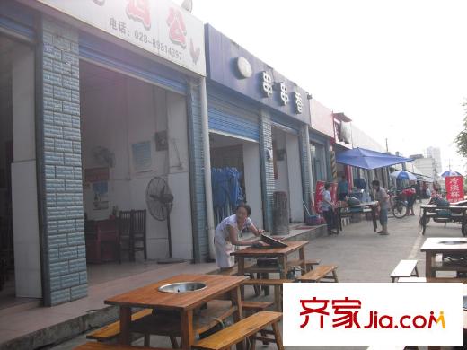 新里柏仕公館配套圖項(xiàng)目周邊東虹路餐飲街