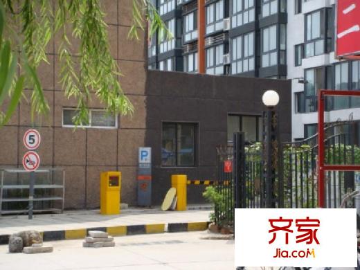 阳光好东东外景图小区大门
