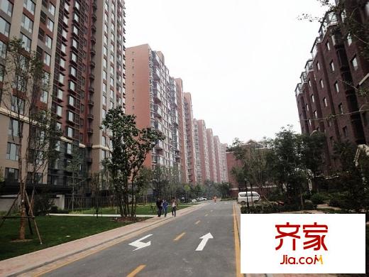 融科香雪兰溪外景图