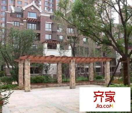 融科香雪兰溪外景图