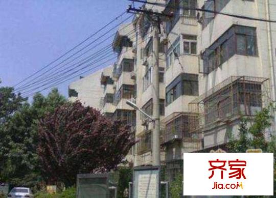 西革新里124号院外景图