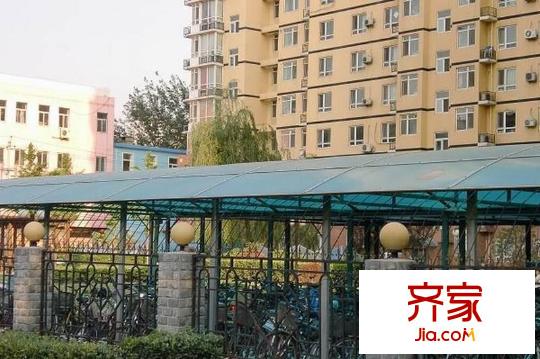 润民柳芳居外景图