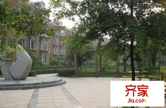 枫露花园外景图