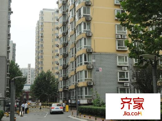 富仁名苑外景图