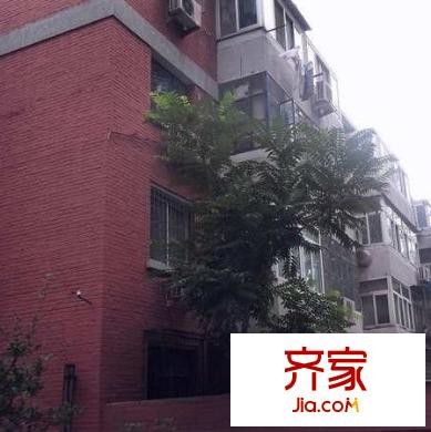 财富广场外景图