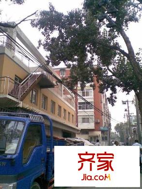 交道口北三条外景图