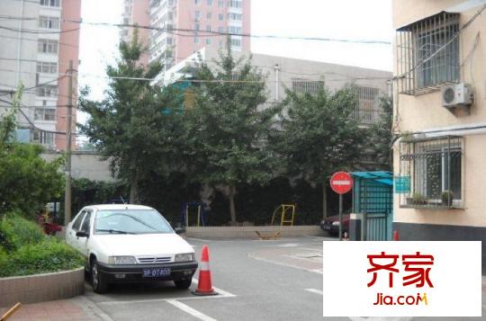 团结湖北五条外景图