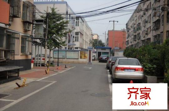 团结湖北五条外景图
