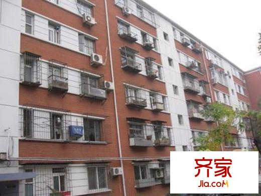 团结湖北三条外景图
