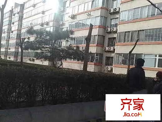 成苑公寓外景图