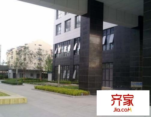 金隅大成玲珑天地外景图