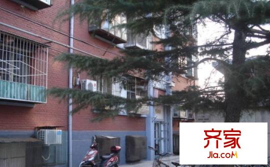 六里屯西里外景图