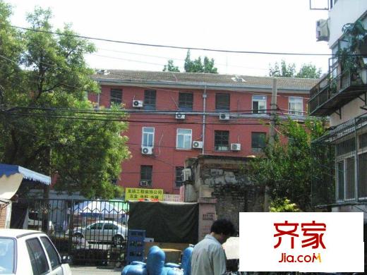 三庙大院外景图