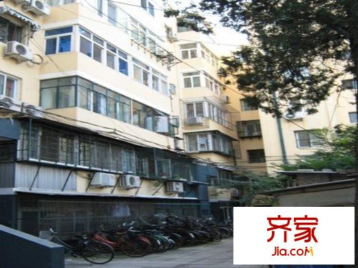 月坛西街东里外景图