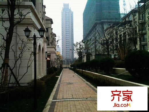 中国铁建花语城外景图小区实景图2012.12