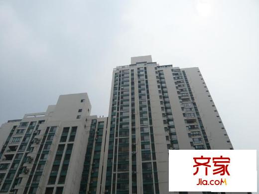 蓝色家族外景图