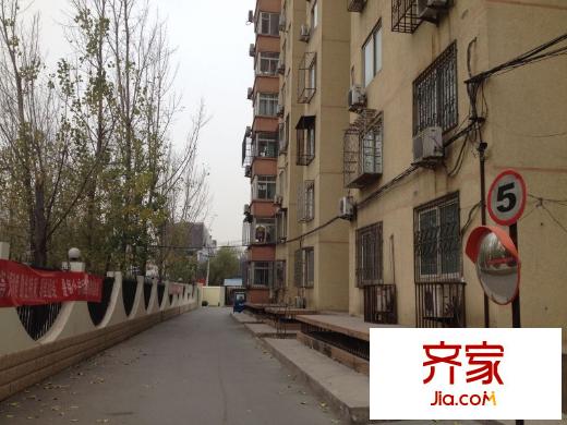 育新嘉园外景图