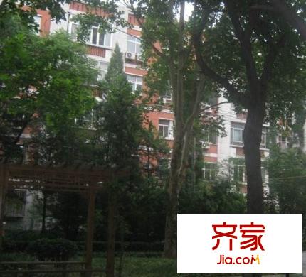 三里屯南路外景图