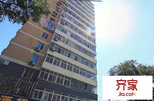 萬明路18號(hào)院外景圖