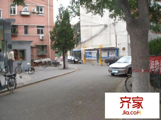 長椿街感化胡同外景圖