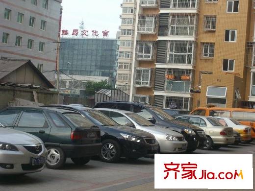信悦华庭配套图停车场