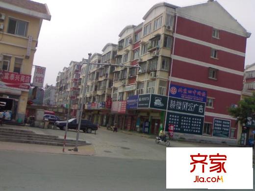 白檀小区外景图