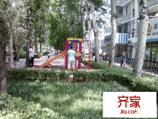 朝陽庵小區(qū)外景圖綠化