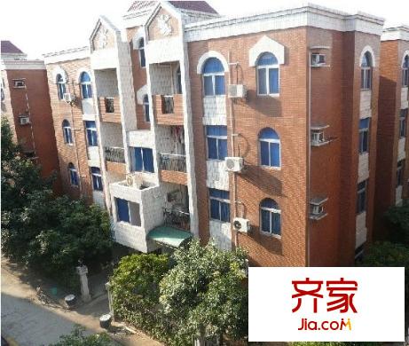 华墅洋房外景图