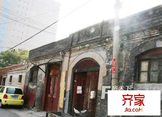 鐵門胡同外景圖