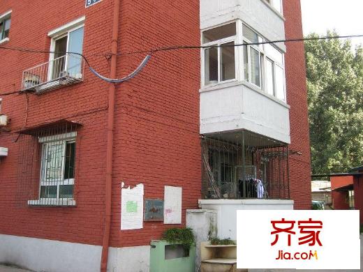 三间房南里外景图楼座图