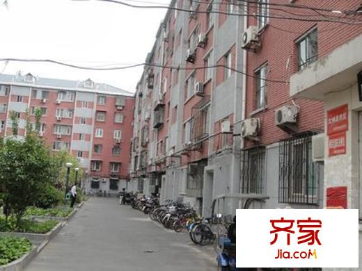 三里屯北小街外景图