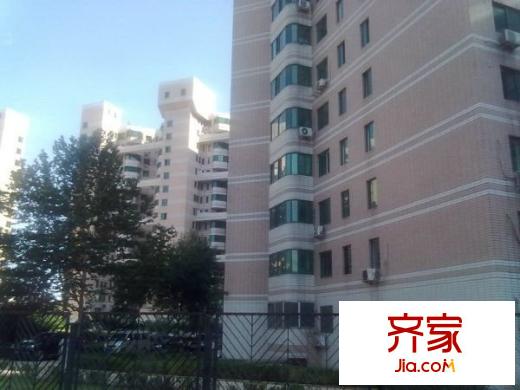 华展国际公寓外景图
