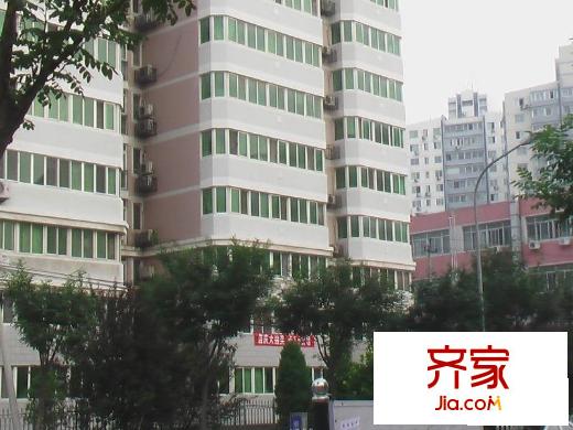 万景公寓外景图