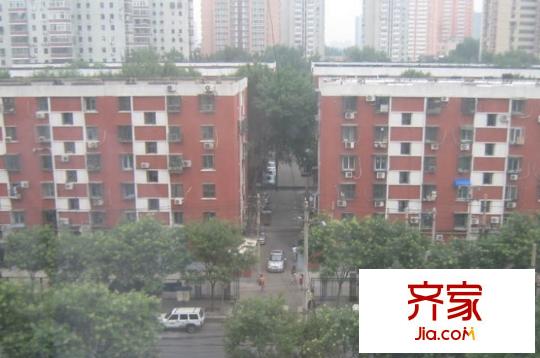 蒲安东里外景图