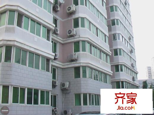 万景公寓外景图