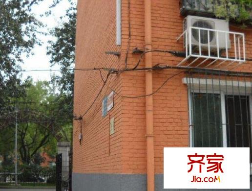 复兴路81号院外景图