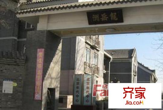 龍?jiān)乐尥饩皥D