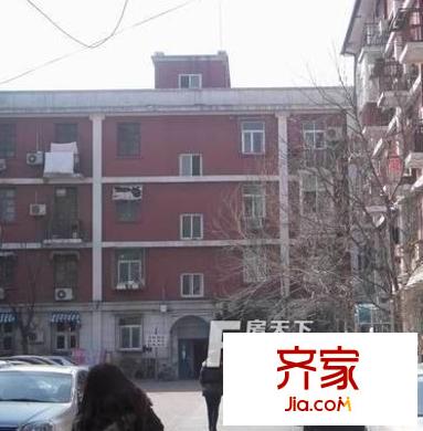 东四西大街外景图