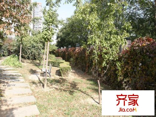 朝庭公寓外景图
