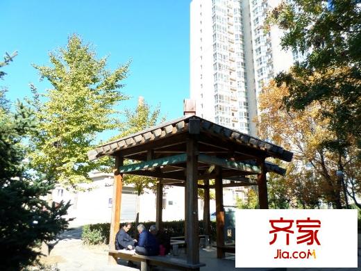 龍澤苑西區(qū)外景圖 