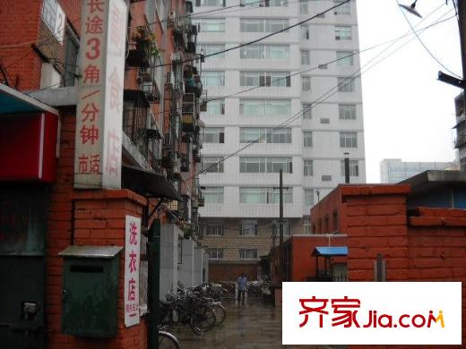 人定湖西里小區(qū)配套圖商店