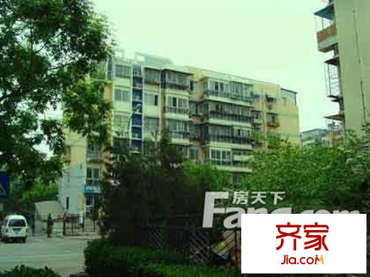 革新里小区外景图