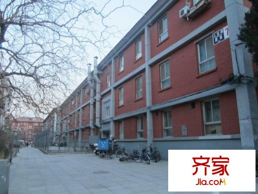 人定湖西里小區(qū)外景圖 