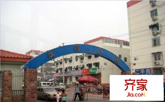 滨河小区外景图