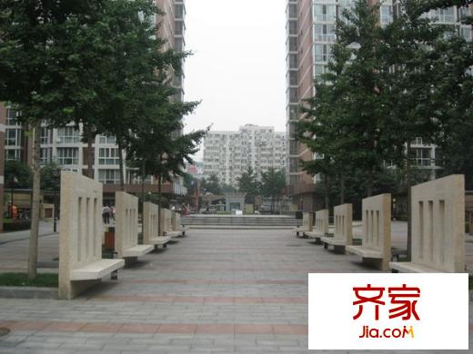 新怡家园外景图