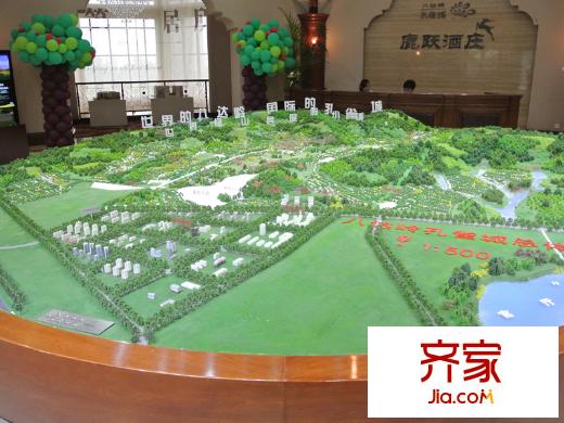八達(dá)嶺孔雀城售樓處2014.06