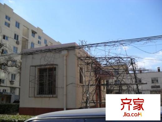 里仁街6號(hào)院外景圖 